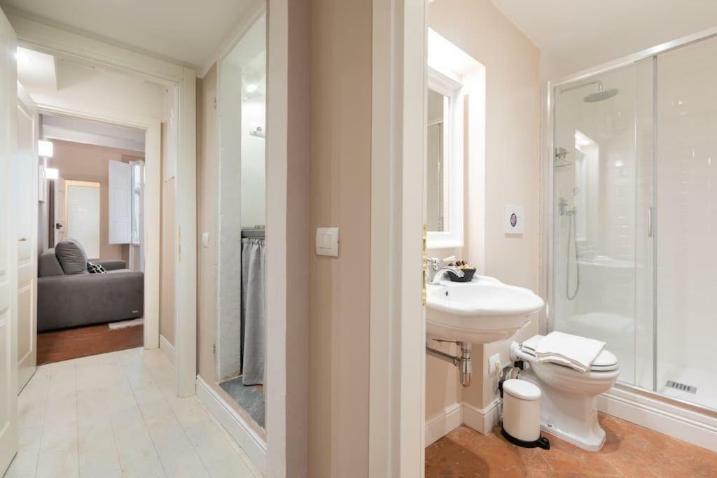 Scala Apartments Via Borgo Pinti ฟลอเรนซ์ ภายนอก รูปภาพ